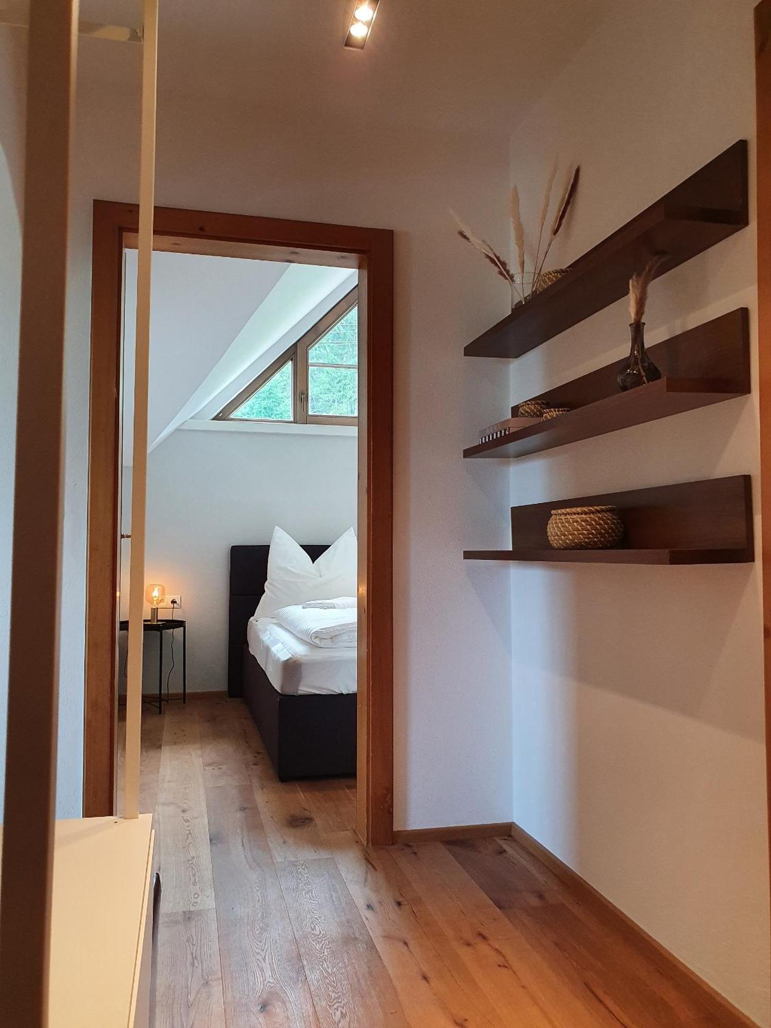 Alpenflair Apartment Mit Bergblick - Inkl Parkplatz #7 Innsbruck Exterior photo